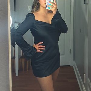 Princess Polly star power mini dress in black ! Size 8. Never worn!